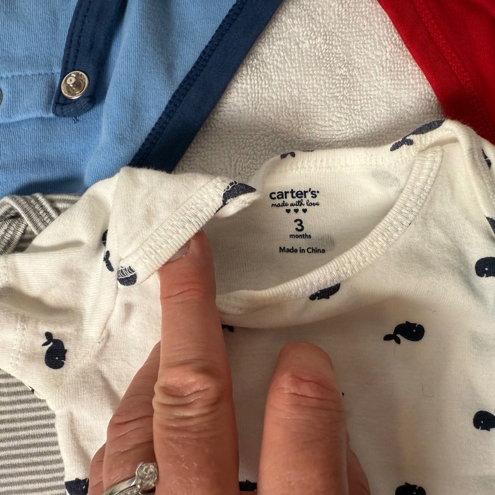 Carters Baby Bodysuits Lot of 6 Newborn 3 Months Neutral Colors - Picture 4 of 7